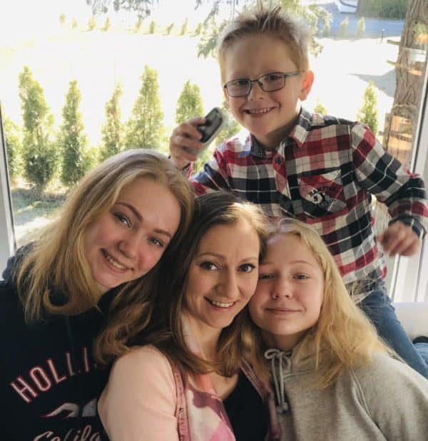 Alexandra Vårvik med familie