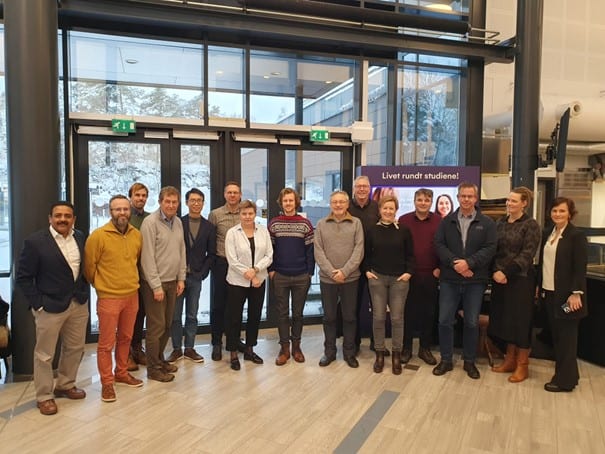 UiAs Kick-off 11. desember 2023 for utdanningsprogrammet innen havvind, med representanter fra UiA og industrien.